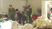 Bóc gỡ nhiều đường dây sản xuất, buôn bán thuốc giả và thực phẩm chức năng giả dịp Tết