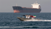Châu Á chịu tác động nặng nề khi Iran đóng cửa eo biển Hormuz