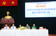 Cử tri gửi gắm nhiều ý kiến tâm huyết tới Thứ trưởng Lê Quốc Hùng