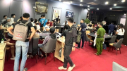 Bị bắt vì tổ chức đánh bạc dưới hình thức "giải đấu Poker"