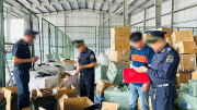 Phát hiện gần 15.000 sản phẩm mỹ phẩm, thời trang có dấu hiệu vi phạm quyền sở hữu trí tuệ