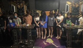 Xử lý quán karaoke vi phạm công tác chống dịch