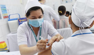 Xem xét cấp phép khẩn cấp vaccine COVID-19 “Made in VietNam”