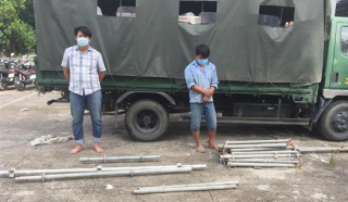 Bảo vệ liên tiếp trộm tài sản của công ty