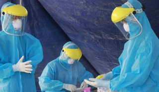 Cần Thơ thành lập 320 đội lấy mẫu, dồn tổng lực tách F0 khỏi cộng đồng