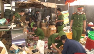 Triệt phá đường dây sản xuất hàng chục nghìn phụ tùng mô tô giả