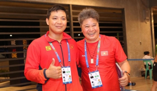 Chuyên gia bơi của kình ngư Nguyễn Huy Hoàng tử vong khi cách ly y tế