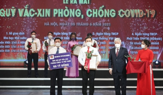 Agribank đã ủng hộ 300 tỷ đồng cho các hoạt động phòng, chống dịch COVID-19