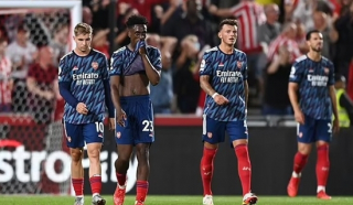 Brentford 2-0 Arsenal: Thần công tịt ngòi