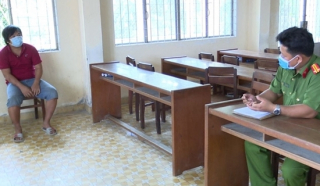 Thông chốt kiểm dịch còn đánh cán bộ làm nhiệm vụ thương tích