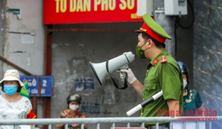 UBND phường Chương Dương dừng việc cấp “Giấy ra vào"