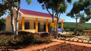 Công an huyện Kbang ủng hộ, vận động tài trợ xây dựng trường học