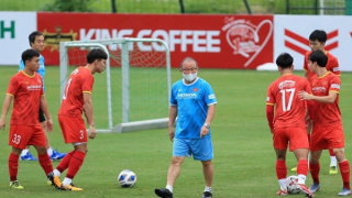 Đội tuyển Việt Nam và nỗi lo “quân xanh”