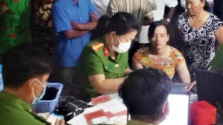 Nữ Trưởng Công an phường hết lòng phục vụ nhân dân