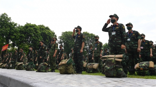 Học viện Quân y tiếp tục chi viện hơn 1.000 cán bộ, học viên vào Nam chống dịch