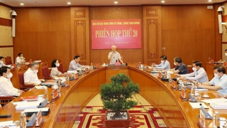 Bàn về nguyên tắc rường cột của Đảng: Trách nhiệm “đầu tàu”