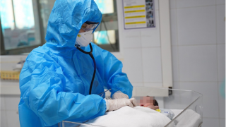 Cuộc chiến sinh tử đầu đời