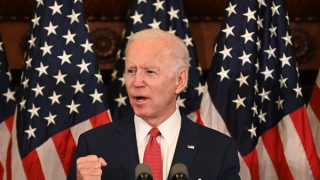 Tiến thoái lưỡng nan