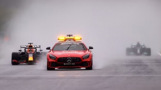 Max Verstappen chiến thắng tại chặng Belgium GP "nhờ" trời mưa