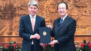 Tân Đại sứ Đức tại Trung Quốc đột tử