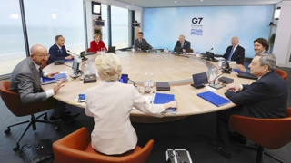 B3W và BRI: Hai đường thẳng song song?