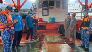 Vẫn “nóng” buôn lậu trên biển dù dịch COVID-19 bùng phát