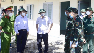 Ở nơi tuyến đầu… nguy hiểm kép