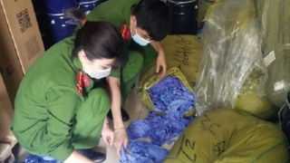 Xử lý nghiêm hành vi sản xuất, buôn bán khẩu trang, găng tay không đảm bảo chất lượng