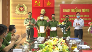 Khen thưởng đột xuất 2 đơn vị Công an Thái Nguyên