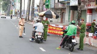 Có hay không vi phạm trong việc F0 có giấy đi đường?