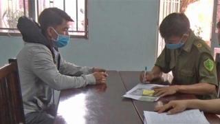 Bị phạt 7,5 triệu đồng vì đăng clip sai sự thật về hỗ trợ thực phẩm