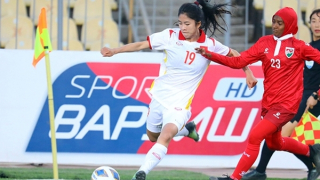 Nỗi khổ của cơn sốt bóng đá nữ