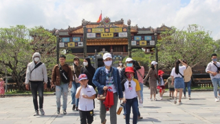Nhiều điểm di tích ở Huế mở cửa đón du khách