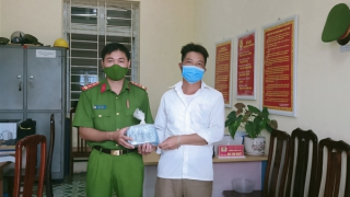 Công an giúp người dân tìm lại số tiền 100 triệu đồng