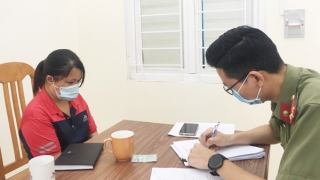 Triệu tập cô gái đăng hoang tin về “10 ca dương tính” trong khu công nghiệp