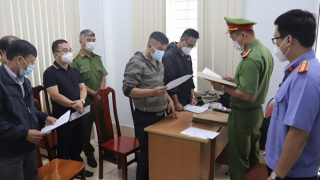 Chi trả tiền đền bù sai quy định, hàng loạt cán bộ ở Đắk Nông bị bắt