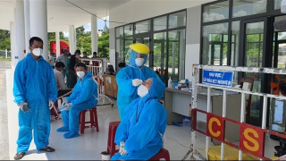 Bỏ quy định buộc người từ Quảng Nam vào Đà Nẵng phải có giấy xét nghiệm COVID-19