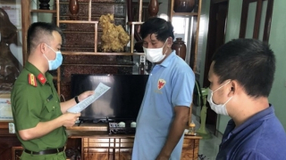 Khởi tố các đối tượng lạm dụng chức vụ quyền hạn chiếm đoạt tài sản