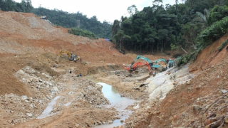 Rút hết công nhân khỏi khu vực nguy cơ sạt lở tại thủy điện Rào Trăng 3