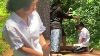 Nữ sinh lớp 7 bị bắt quỳ gối, đánh chảy máu mũi