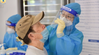 Hà Nội phát hiện 5 F0, có 3 người bay từ vùng dịch về