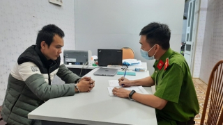 Bắt giữ hung thủ đâm người còn vào bệnh viện truy sát