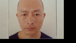 Truy bắt đối tượng sát hại bố, mẹ và em gái