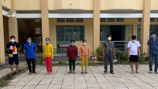 Phá đường dây cá độ bóng đá và ghi số đề hơn 24 tỷ đồng