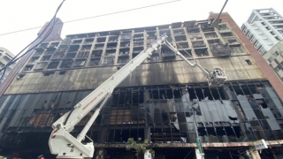 Quên tắt hương muỗi làm cháy chung cư, 46 người thiệt mạng