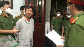 Khởi tố, bắt tạm giam đối tượng hành hung thư ký tòa án