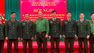 Quán triệt những điểm mới về thi hành Điều lệ Đảng