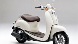 Tìm chủ sở hữu xe máy nhãn hiệu Scoopy