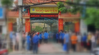 Bắt giam Hiệu trưởng và thủ quỹ thu chi sai hàng trăm triệu đồng