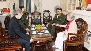 Tri ân nhà giáo - viết tiếp truyền thống “tôn sư trọng đạo” cao quý